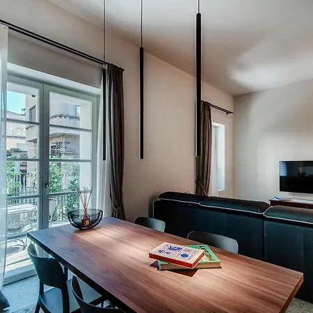 شقة La Terrazza - Downtown - Terrace And Jacuzzi كومو