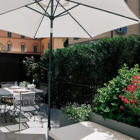 La Terrazza - Private Jacuzzi In Downtown 公寓