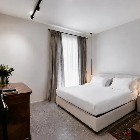 公寓 La Terrazza - Private Jacuzzi In Downtown