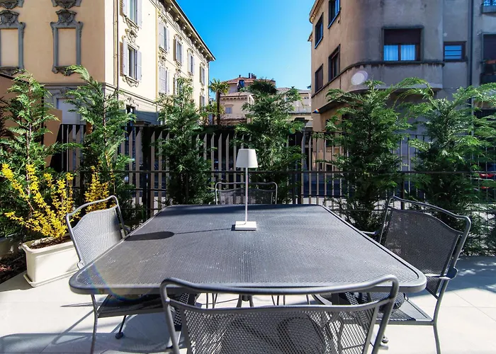 La Terrazza - Downtown - Terrace And Jacuzzi Como