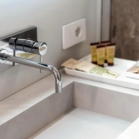 La Terrazza - Downtown - Terrace And Jacuzzi Como